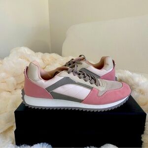 Steve Madden Sneakers